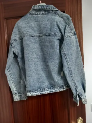 Chaqueta vaquera con lunares