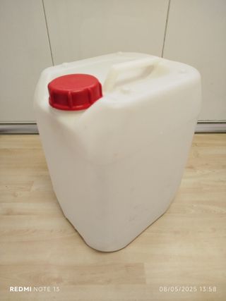 4 Garrafas Plástico Gran Capacidad