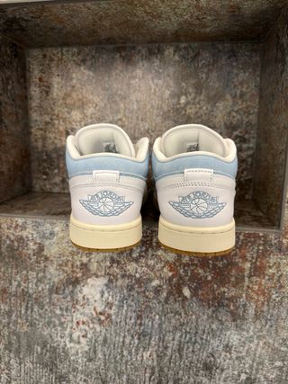 Air Jordan 1 Low SE "Worn Blue" Denim – Gold Charm