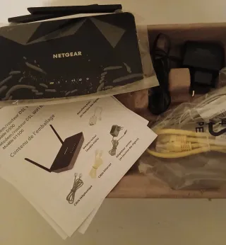 Router Modem WiFi DSL Netgear N300 D1500