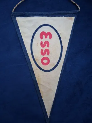 Banderín ESSO Petrolera