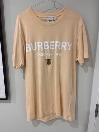 Camiseta Burberry L beige