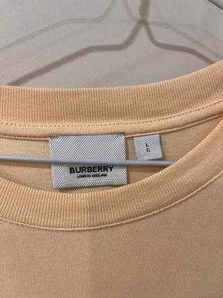 Camiseta Burberry L beige