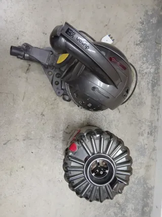 Aspirapolvere Dyson DC 52 Animal Turbine