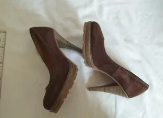 Zapatos de tacón Zara Talla 38