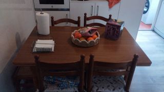 Mesa de cocina extensible 119x79 + 60cmy 4 sillas