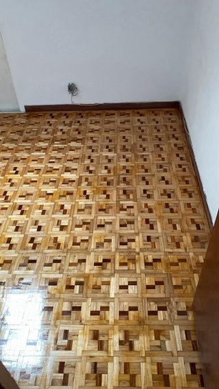 Servicios de Barnizado y Acuchillado de Suelos