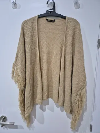 Rebeca flecos Stradivarius