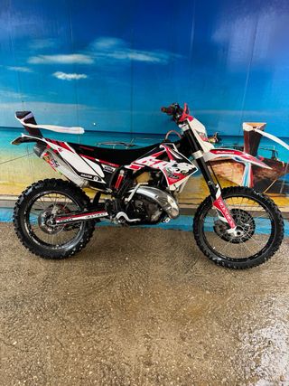 Gas Gas EC 300 2T Enduro Moto