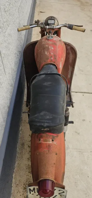 Moto Guzzi Zigolo 110cc Roja