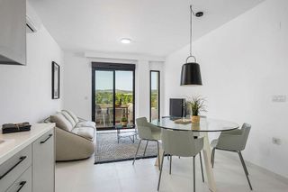 Piso en venta en San Miguel de Salinas