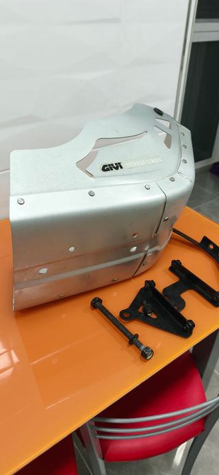 Cubre carter Suzuki v-strom 650 ABS 2011/2023