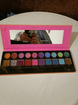 Paleta de sombras MAGICSTUDIO