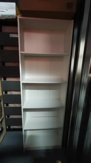 Librería Billy Blanca