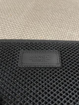 Cartera Mango Grande Negra Malla