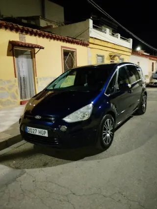 Ford S-MAX 2011