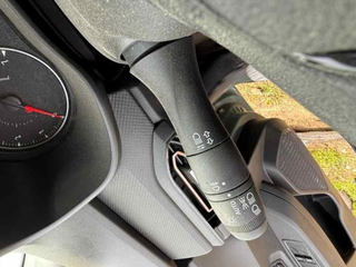 255670975R MANDO LUCES DACIA SANDERO