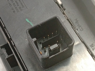 MANDO ELEVALUNAS DELANTERO IZQUIERDO VOLKSWAGEN J