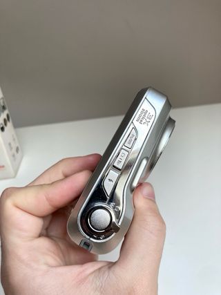 Vintage Kodak EasyShare C183 digital camera silver