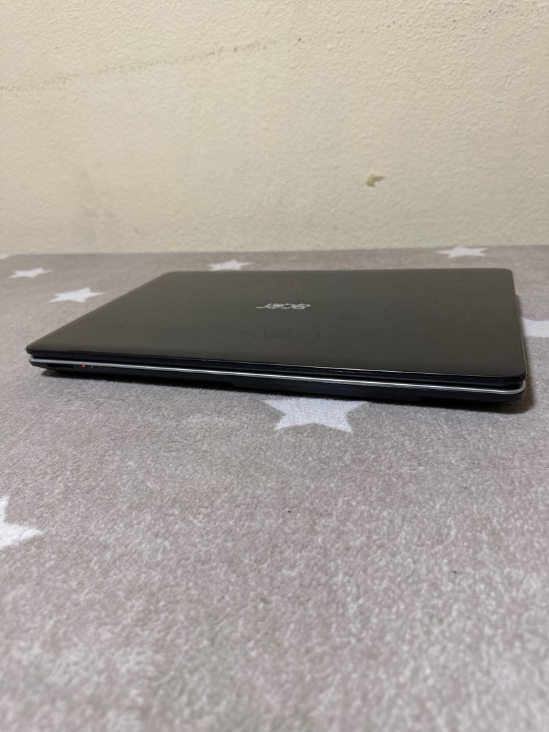 Portátil Acer Premium • i5 • 16GB RAM • 500GB afbeelding 9