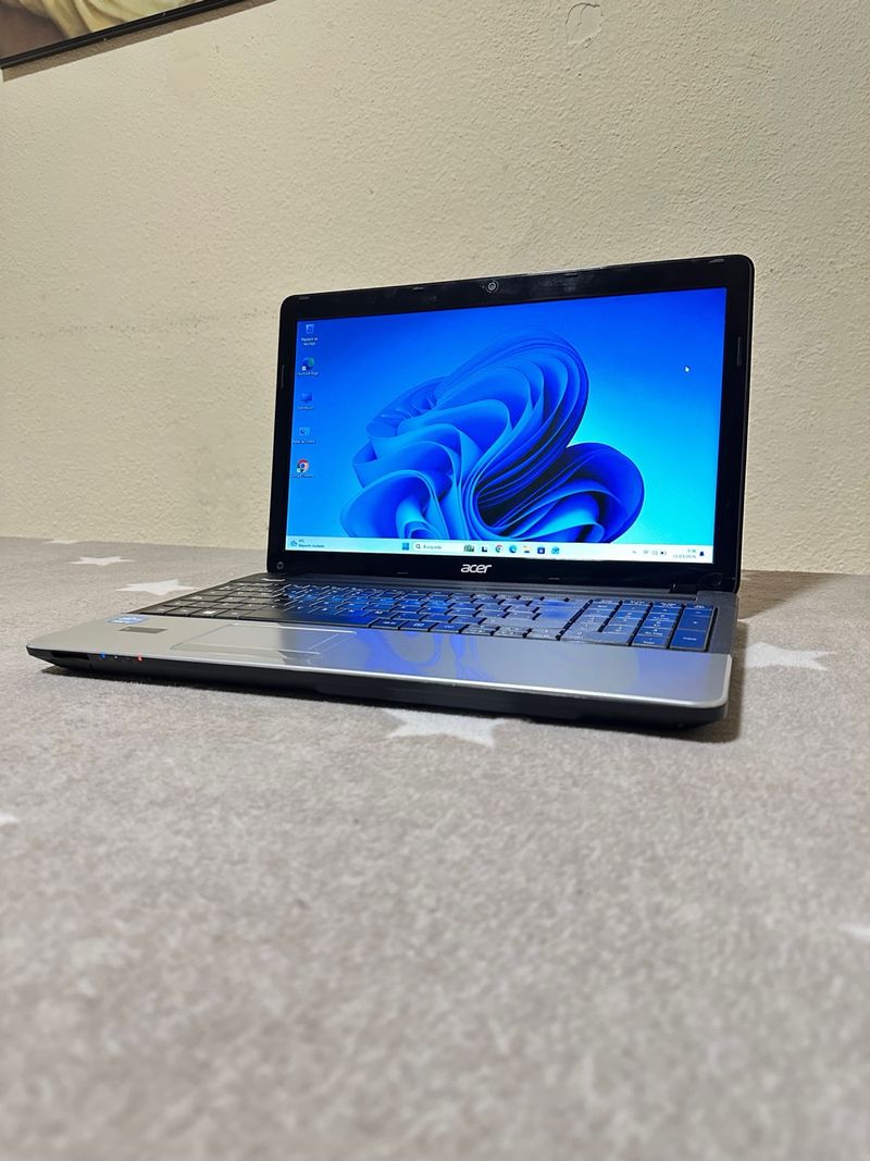 Portátil Acer Premium • i5 • 16GB RAM • 500GB