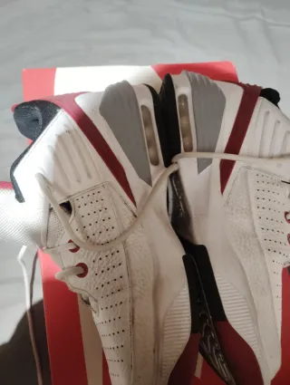 Air Jordan Max Aura 5 Blanco Rojo