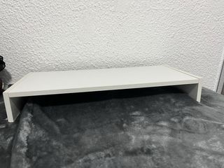 Balda blanca para escritorio