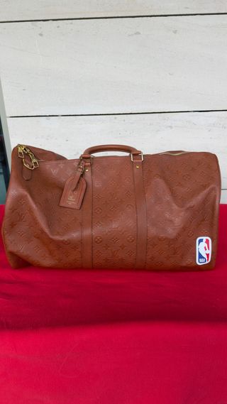 Keepall Louis Vuitton Marrón NBA