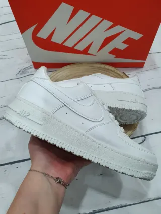 Adidas Campus Zapatillas Negras Blancas.Hay más.