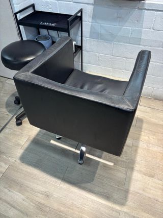 4 Sillas de peluquería