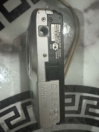 Cámara Nikon Coolpix 16MP HD S6300