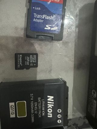 Cámara Nikon Coolpix 16MP HD S6300