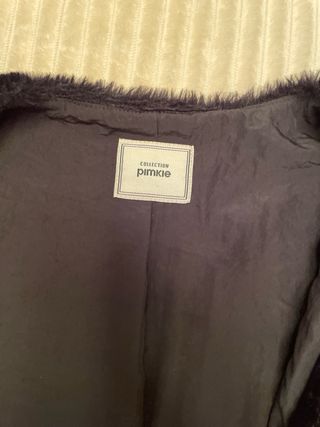 Chaleco negro de pelo sintético