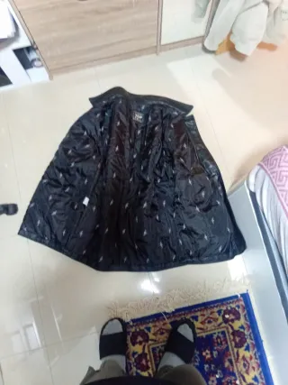 Chaqueta de piel larga hombre negra