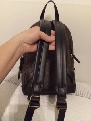 Mochila de piel Calvin Klein, sin estrenar