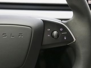 Tesla Model 3 RWD 208 kW (283 CV)