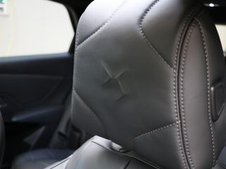 DS DS7 BlueHDi 130 Etoile AT 96 kW (130 CV)