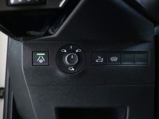 DS DS7 BlueHDi 130 Etoile AT 96 kW (130 CV)