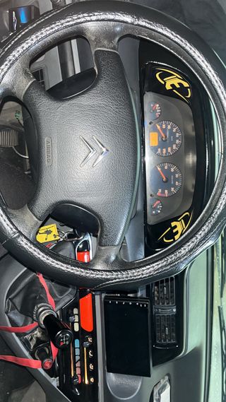 FURGONETA CITROEN CON EQUIPO DE SONIDO PROFESIONAL