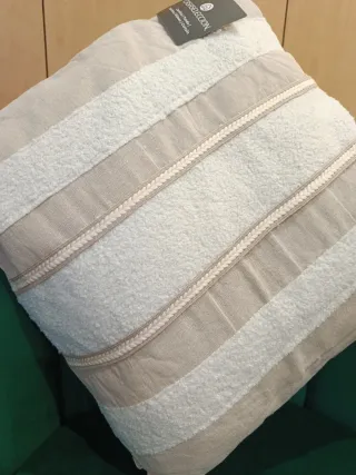 Cojines Suaves y estilo lino