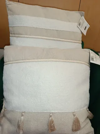 Cojines Suaves y estilo lino