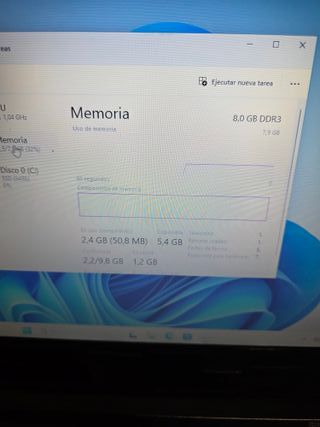 Ordenador portátil Lenovo INTEL ICORE 3 , 8RAM