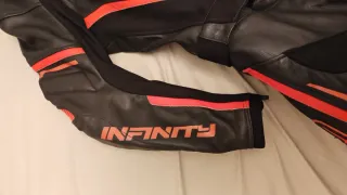 Monotraje Shua 2 piezas Talla EU52 Negro/Rojo