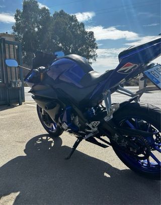 Yamaha YZF R125