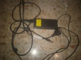Cargador portátil para ordenador