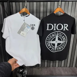 Camisetas de distintas marcas
