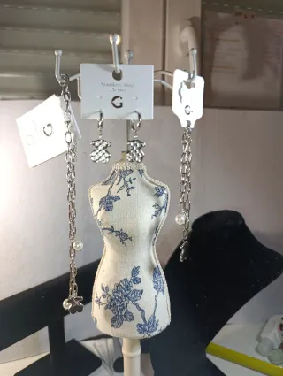 Conjunto collar, pulsera y pendientes Osito