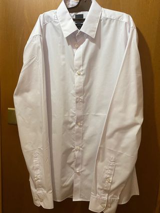 Camisa Easy Iron semi Nueva