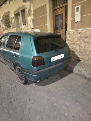 Volkswagen Golf 1996