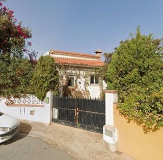 Chalet en venta en Manantiales - Lagar - Cortijo en Alhaurín de la Torre